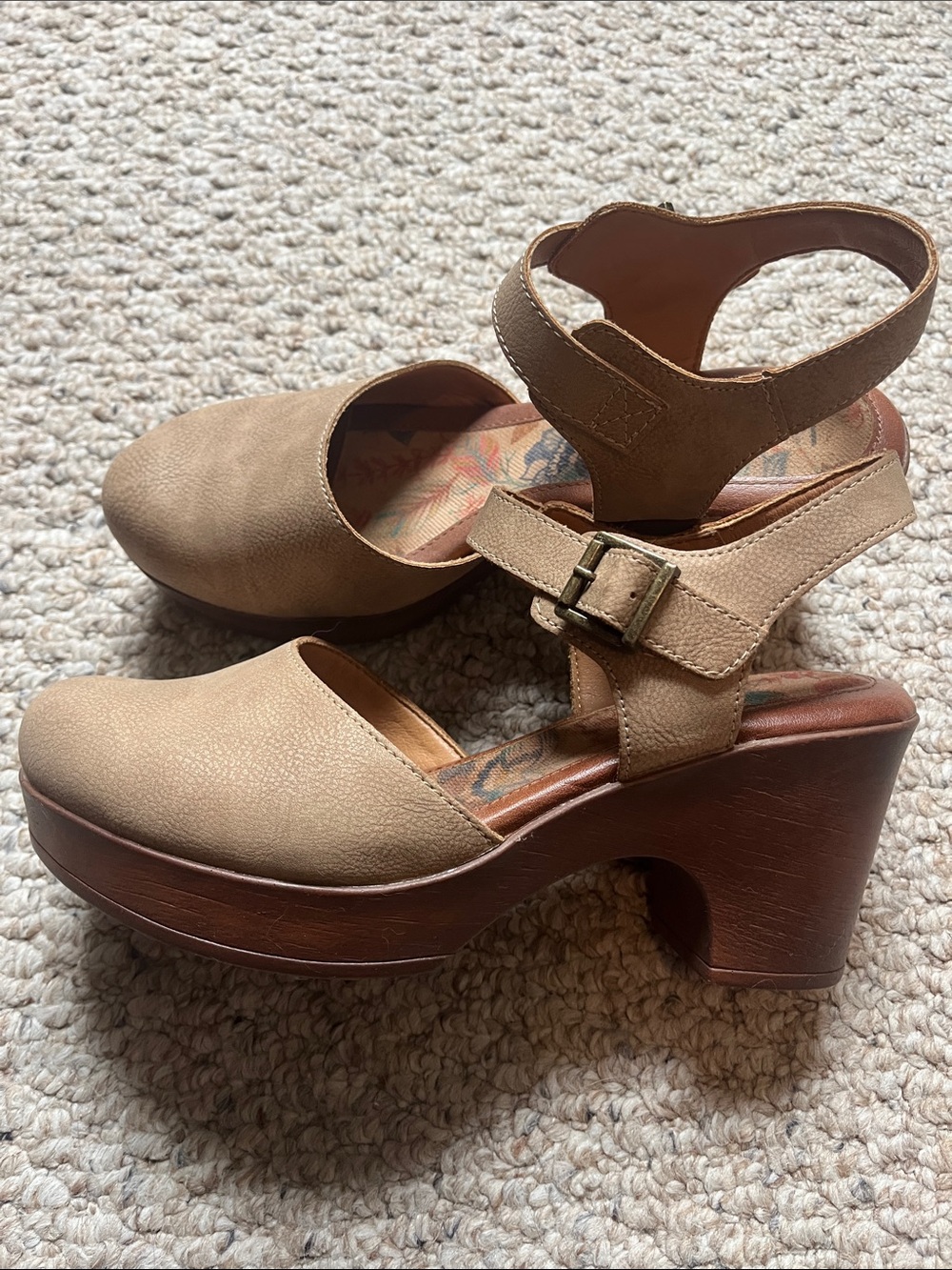 boc Tan Platform Mary Jane Sandals with Buckle Ankle Strap